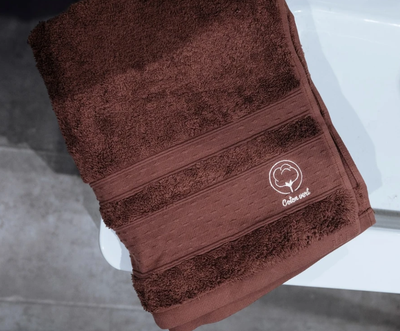 La serviette de bain toute douce en coton bio | Bordeaux amarante